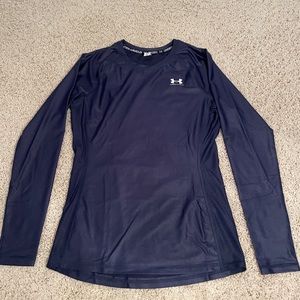 NWOT Under Armour athletic long sleeve size S